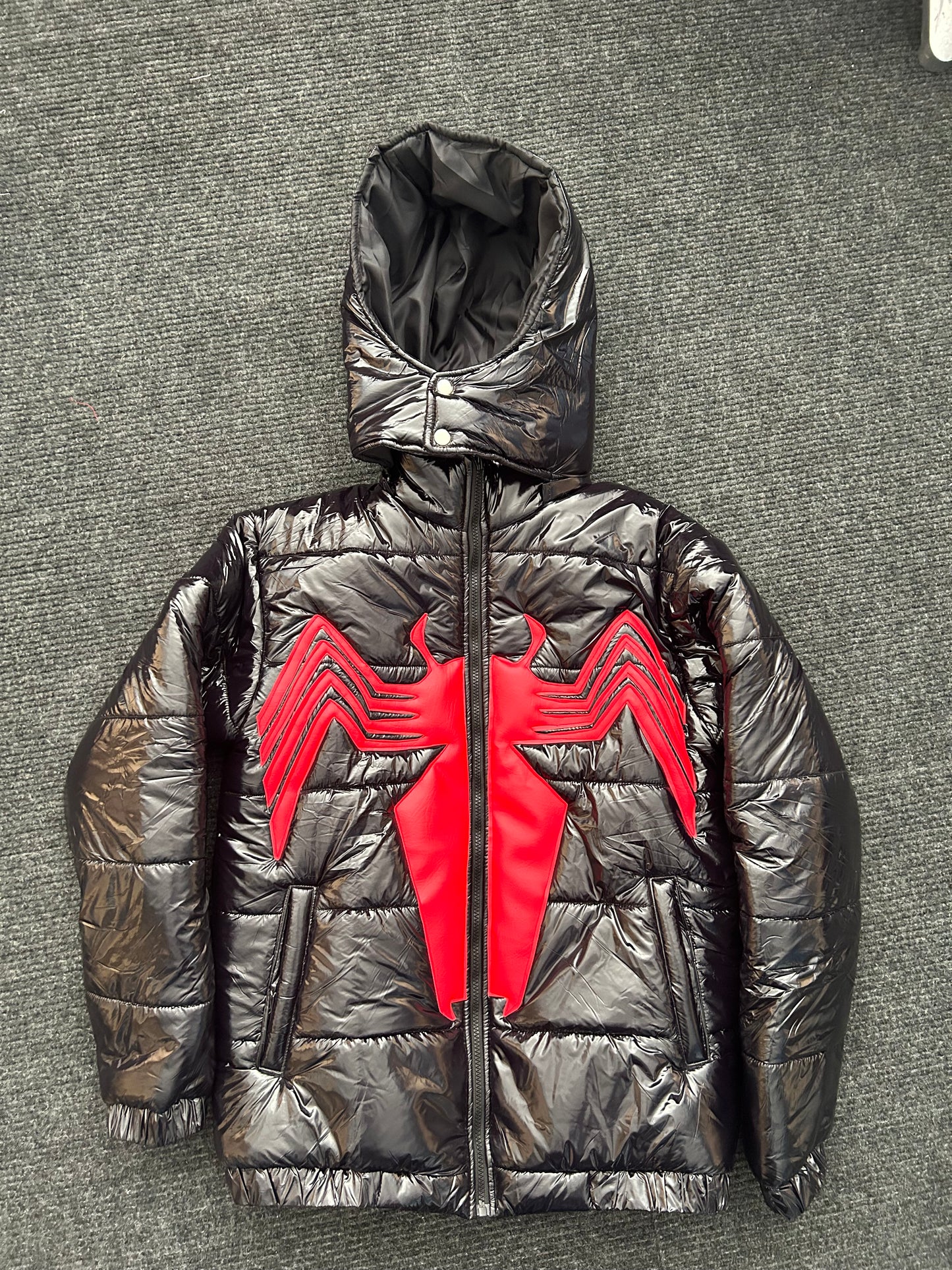 Carnage puffer coat